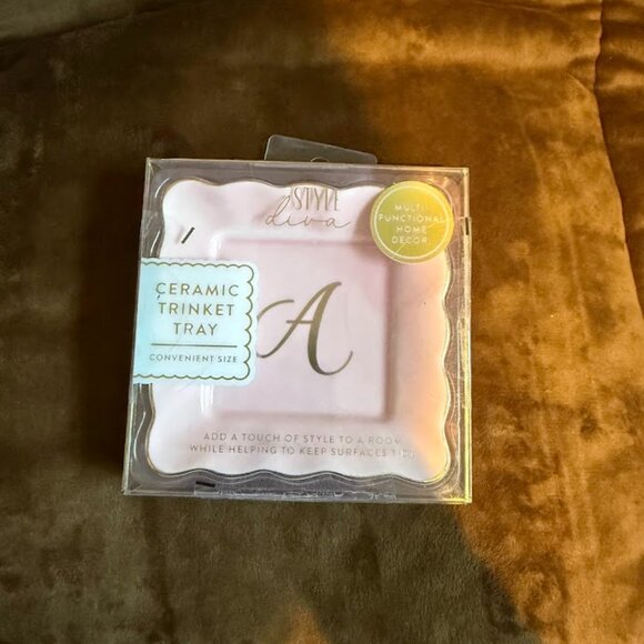 Ceramic Trinket Tray - Picture 1 of 5